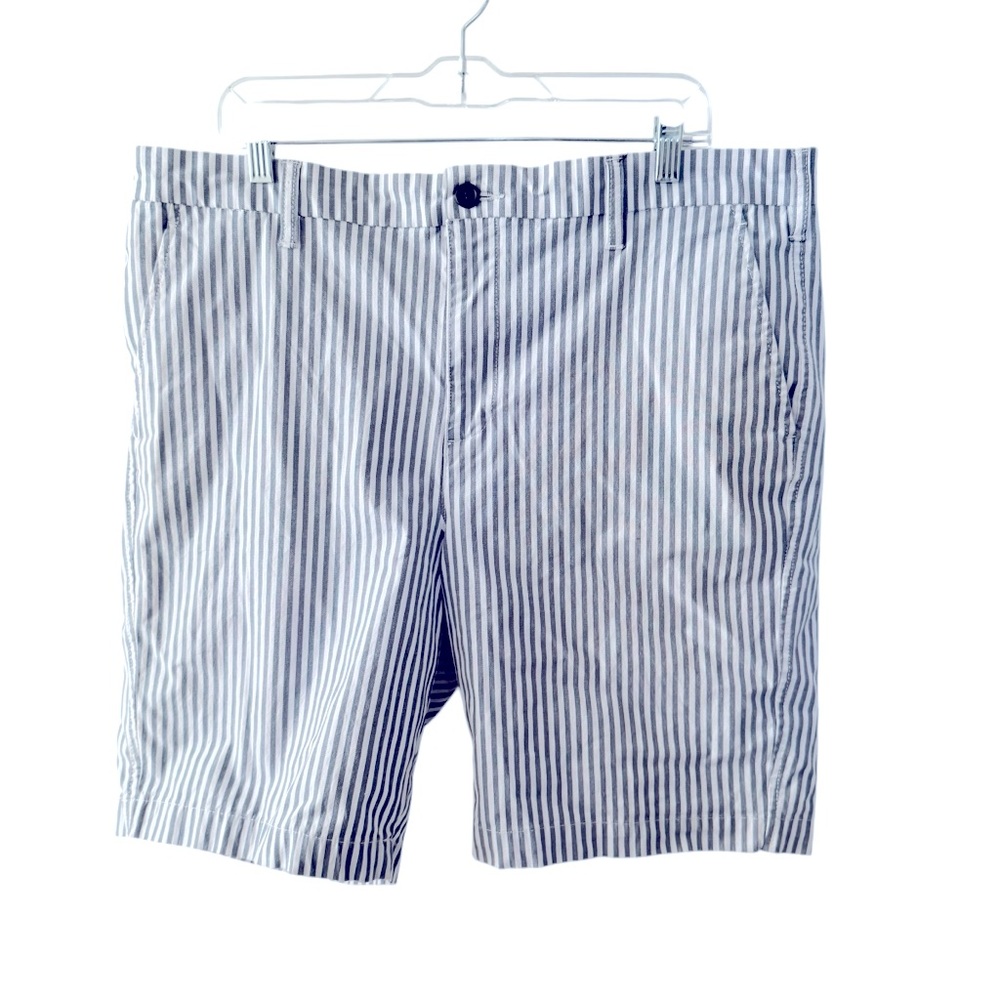 Dockers Men’s Striped Chino Shorts Size 38 Blue & White Cotton Stretch Pockets